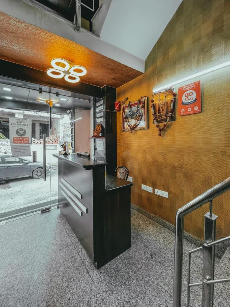 Hotel S L E Residency Варанасі Екстер'єр фото